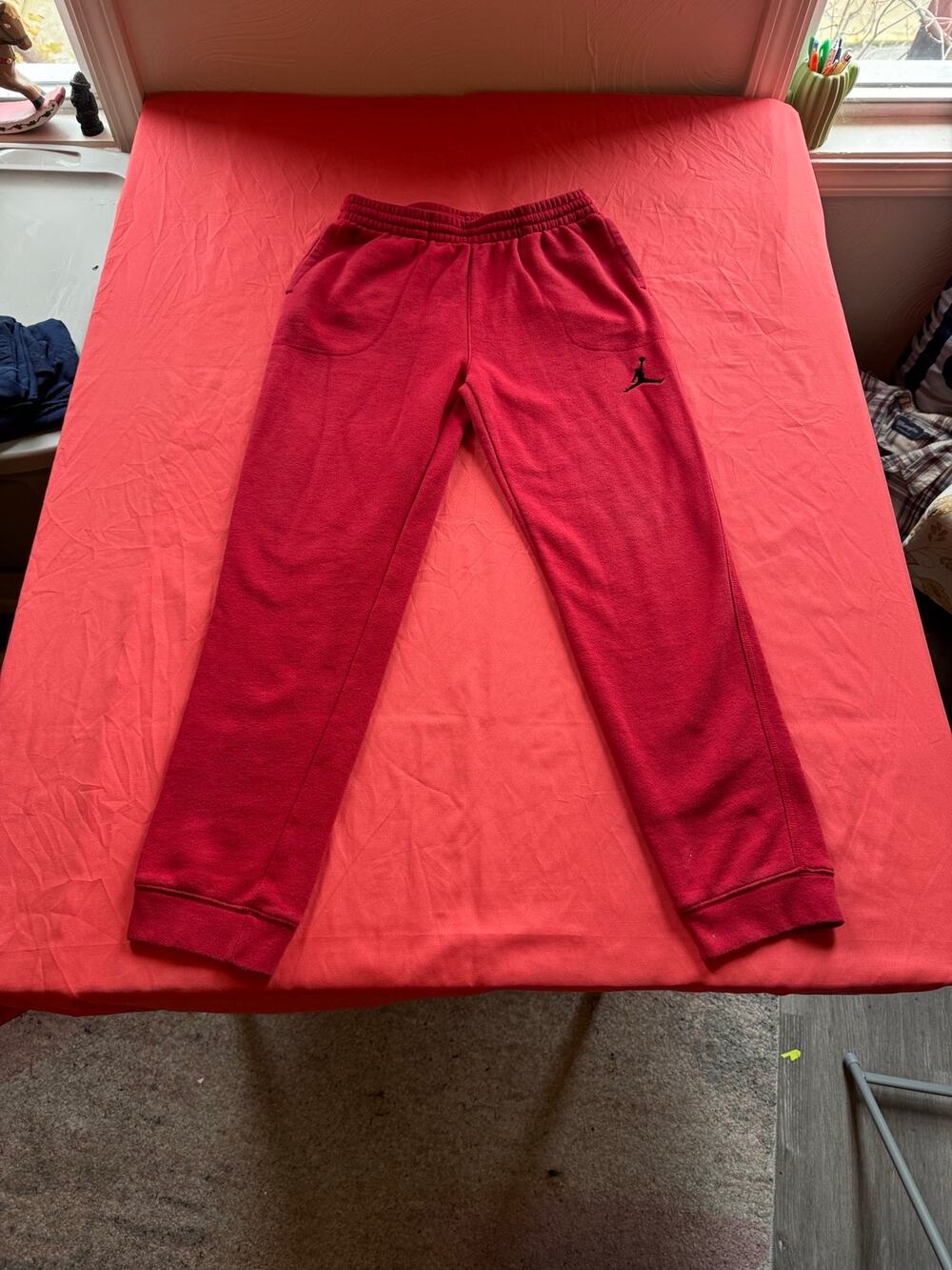 Jordan Youth XL Red Fleece Jogger Sweatpants Boys 13-15 As-Is Flawed